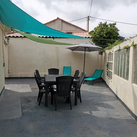 Apartment T2 Grande Terrasse Comme Une Maison 8 Min Des Plages *