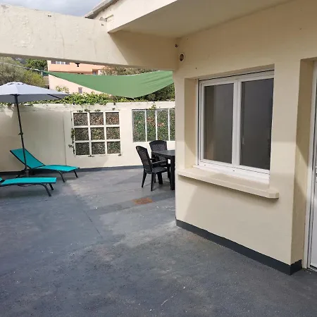 Apartment T2 Grande Terrasse Comme Une Maison 8 Min Des Plages